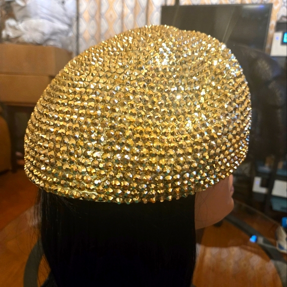 Gold Rhinestone Beret - Picture 1 of 2